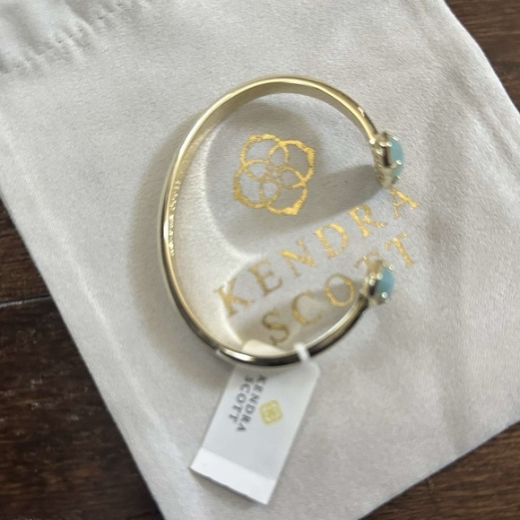 Kendra Scott-Dark Teal stone cuff bracelet-NWT - Picture 6 of 10
